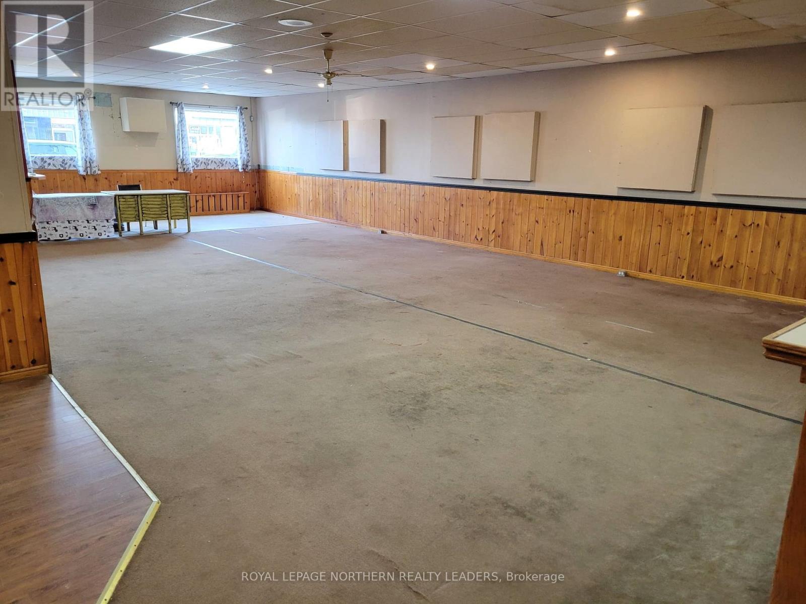 












MAIN FLOOR - 61 BRUCE AVENUE

,
Timmins (SP - Main Area),




Ontario
P0N1H0

