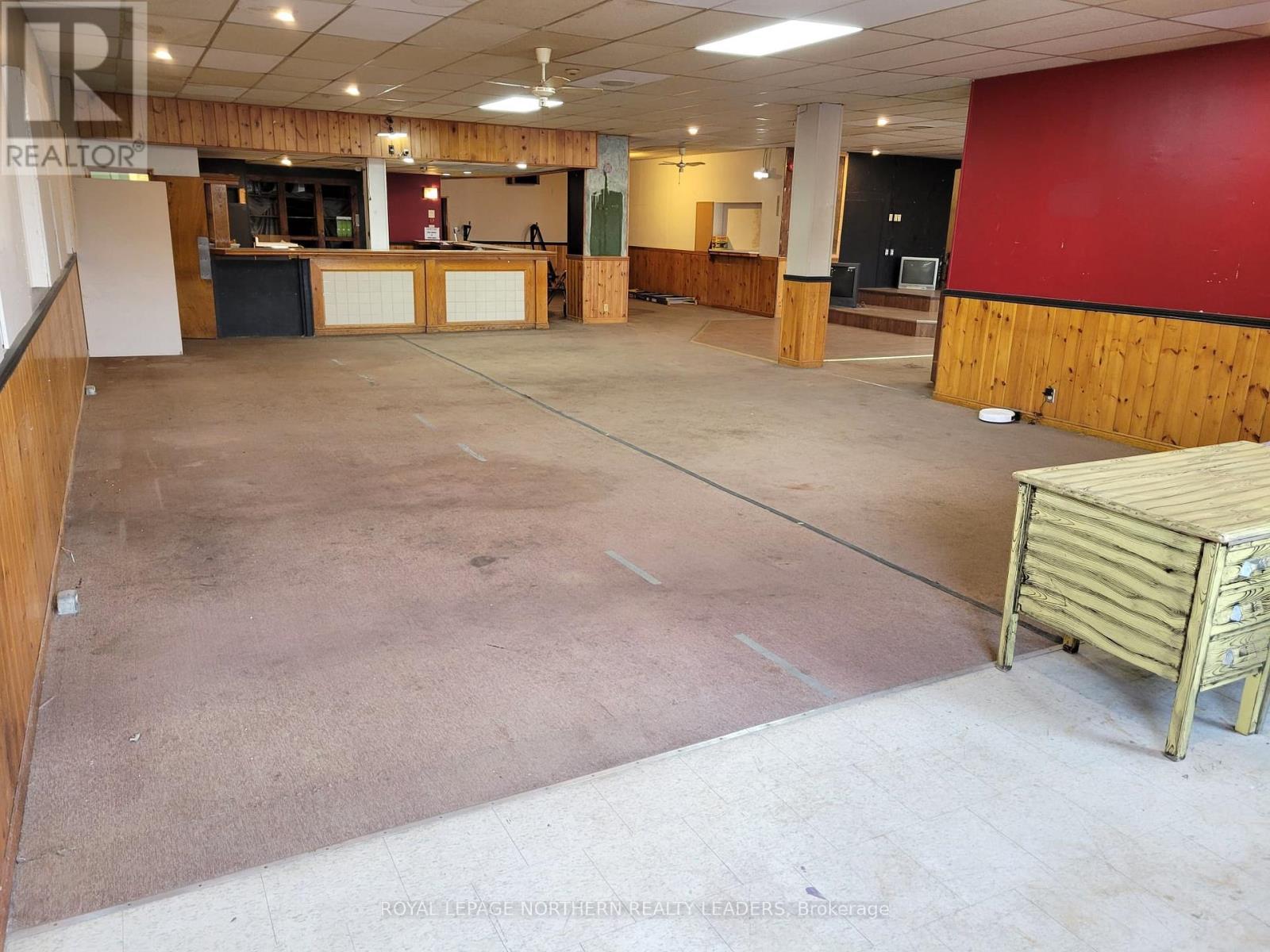 












MAIN FLOOR - 61 BRUCE AVENUE

,
Timmins (SP - Main Area),




Ontario
P0N1H0

