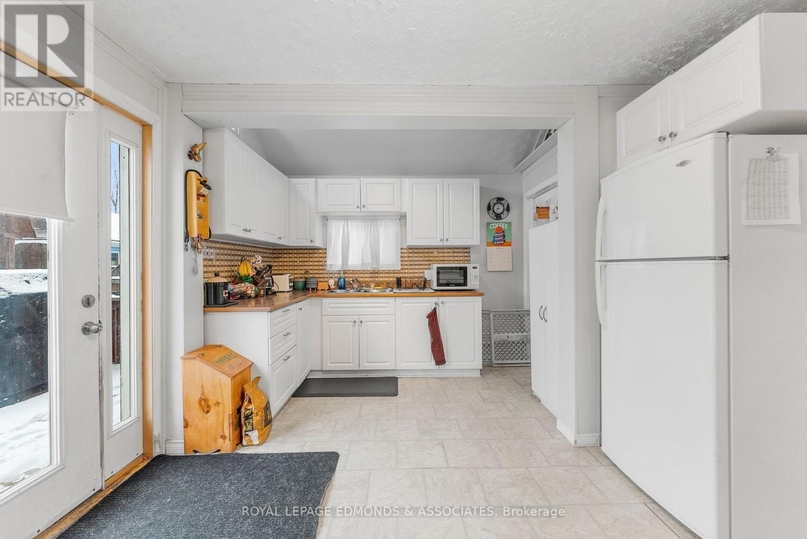 












249 WILFRED STREET

,
Pembroke,




Ontario
K8A5K8

