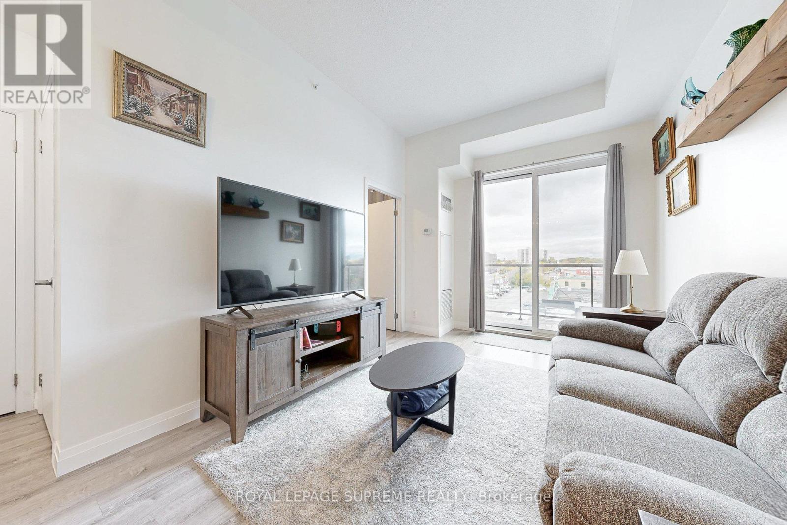 












606 - 22 EAST HAVEN DRIVE

,
Toronto,




Ontario
M1N0B4

