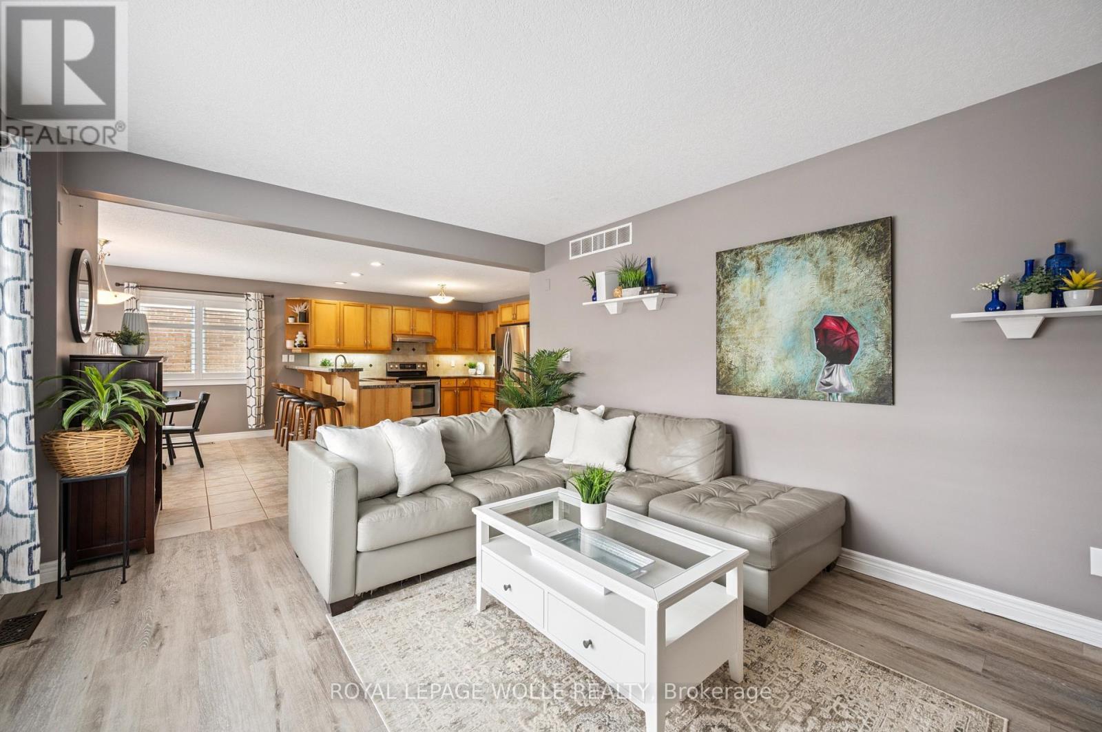 












111 MUSCOVEY DRIVE

,
Woolwich,




Ontario
N3B3P7


