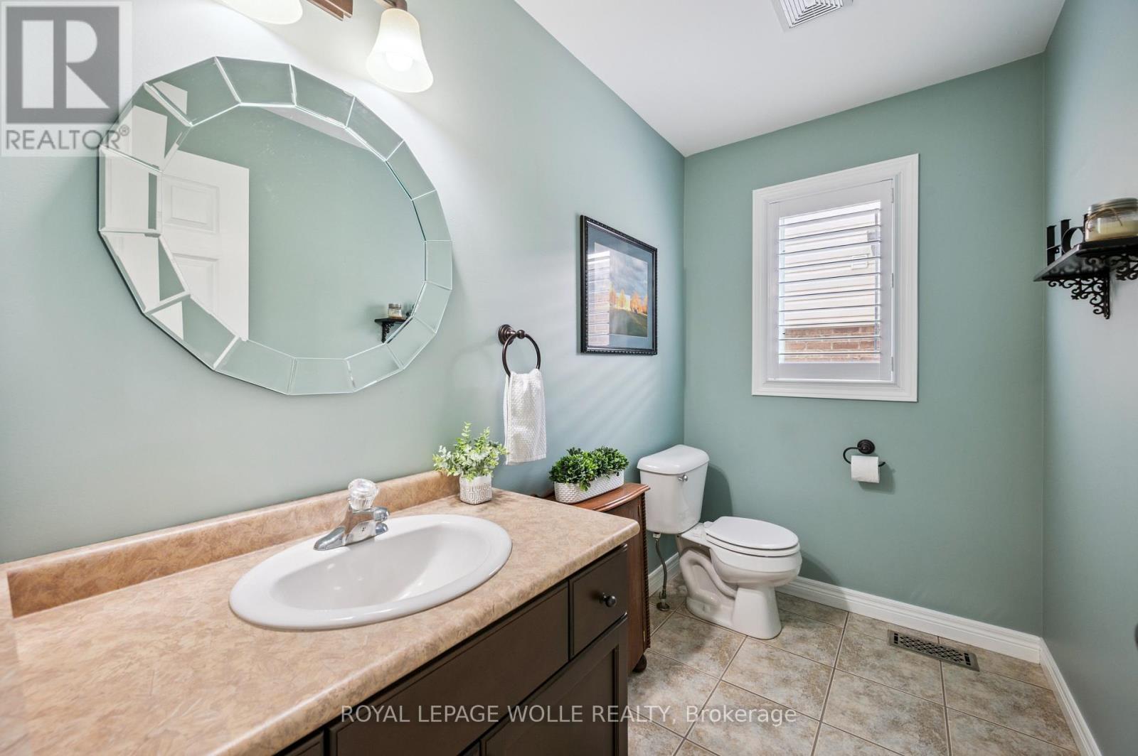 












111 MUSCOVEY DRIVE

,
Woolwich,




Ontario
N3B3P7

