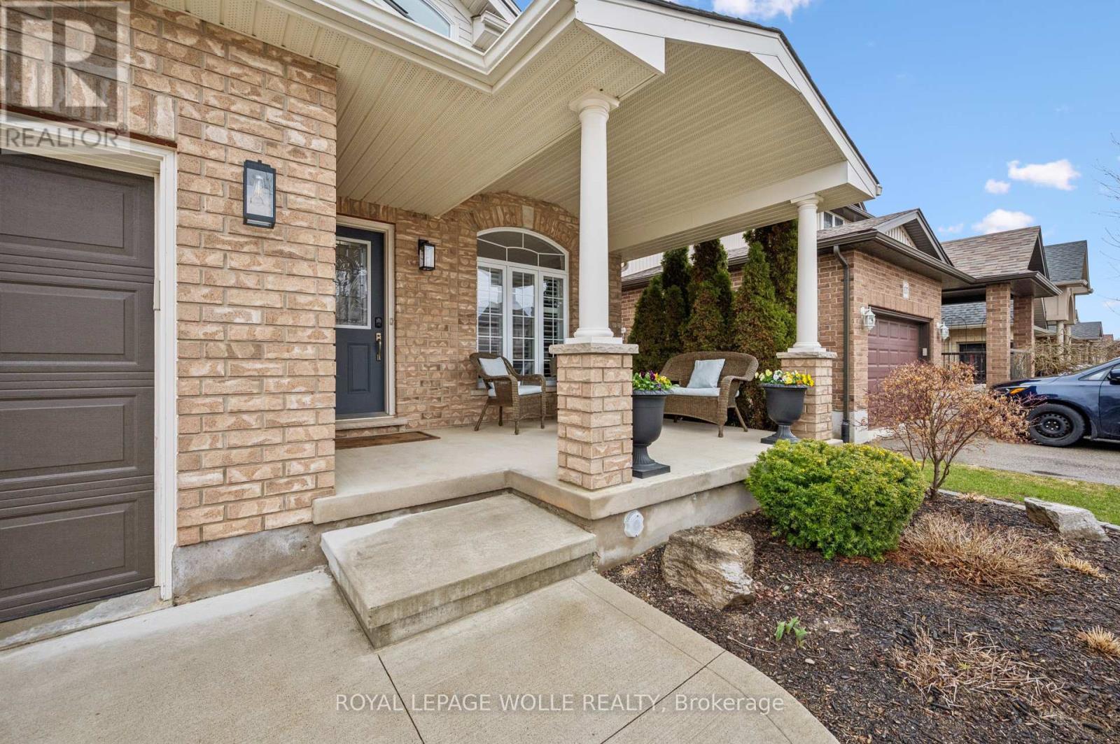 












111 MUSCOVEY DRIVE

,
Woolwich,




Ontario
N3B3P7

