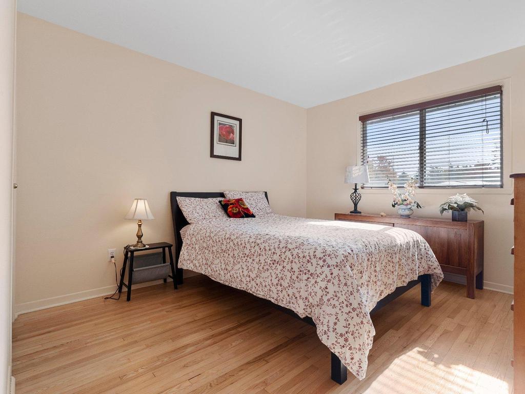 









4493


Rue Kingston

,
Pierrefonds-Roxboro (Montréal),




QC
H9A2T5

