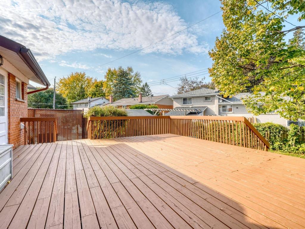 









4493


Rue Kingston

,
Pierrefonds-Roxboro (Montréal),




QC
H9A2T5

