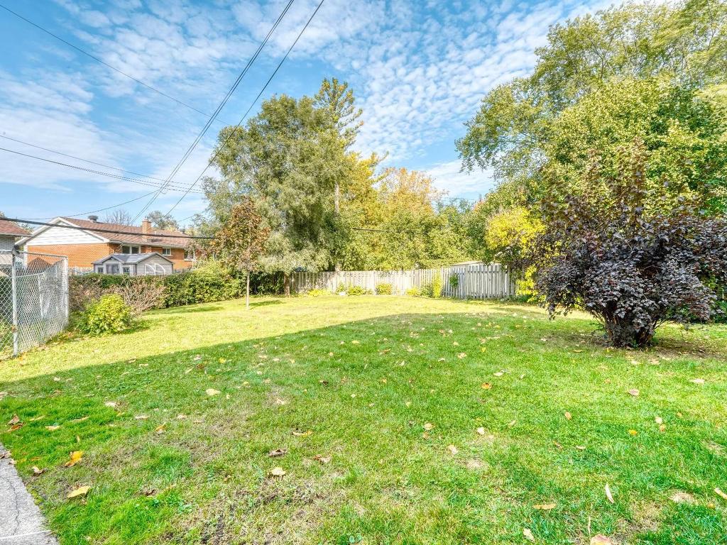 









4493


Rue Kingston

,
Pierrefonds-Roxboro (Montréal),




QC
H9A2T5

