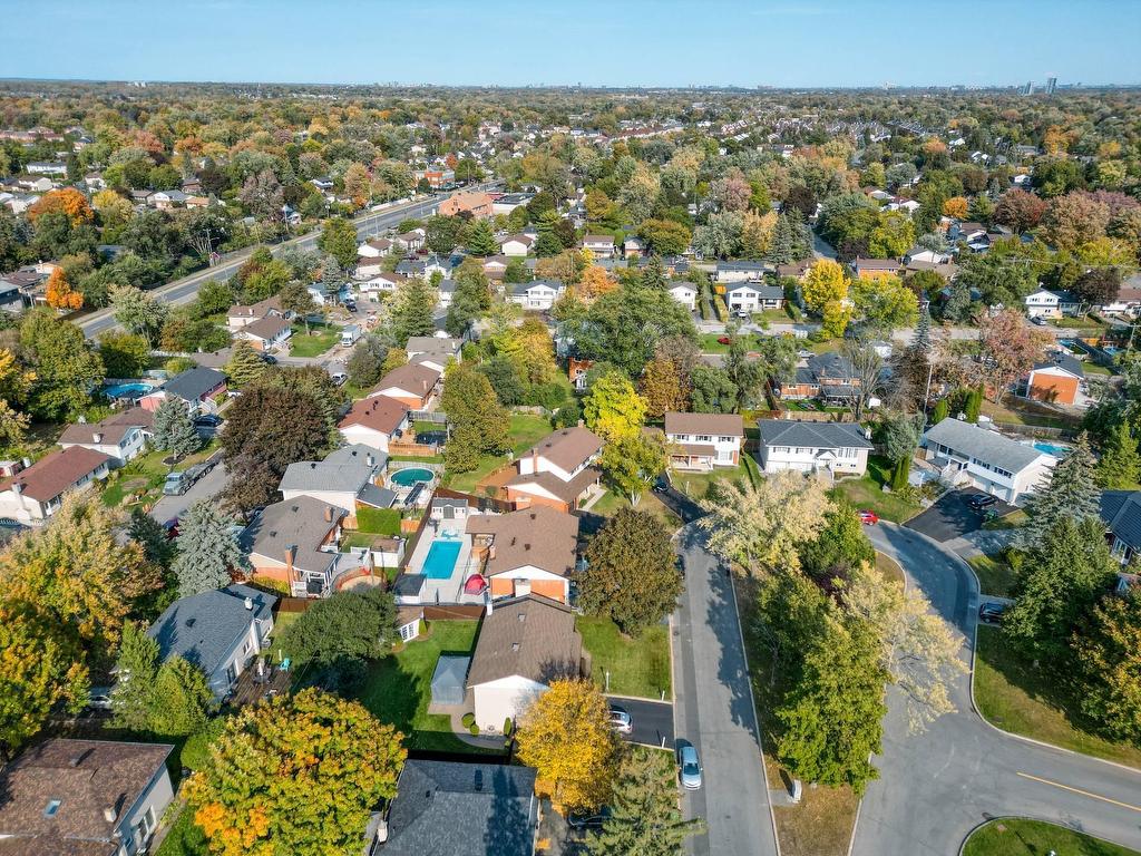 









4493


Rue Kingston

,
Pierrefonds-Roxboro (Montréal),




QC
H9A2T5

