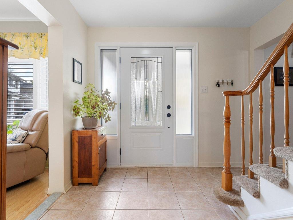 









4493


Rue Kingston

,
Pierrefonds-Roxboro (Montréal),




QC
H9A2T5

