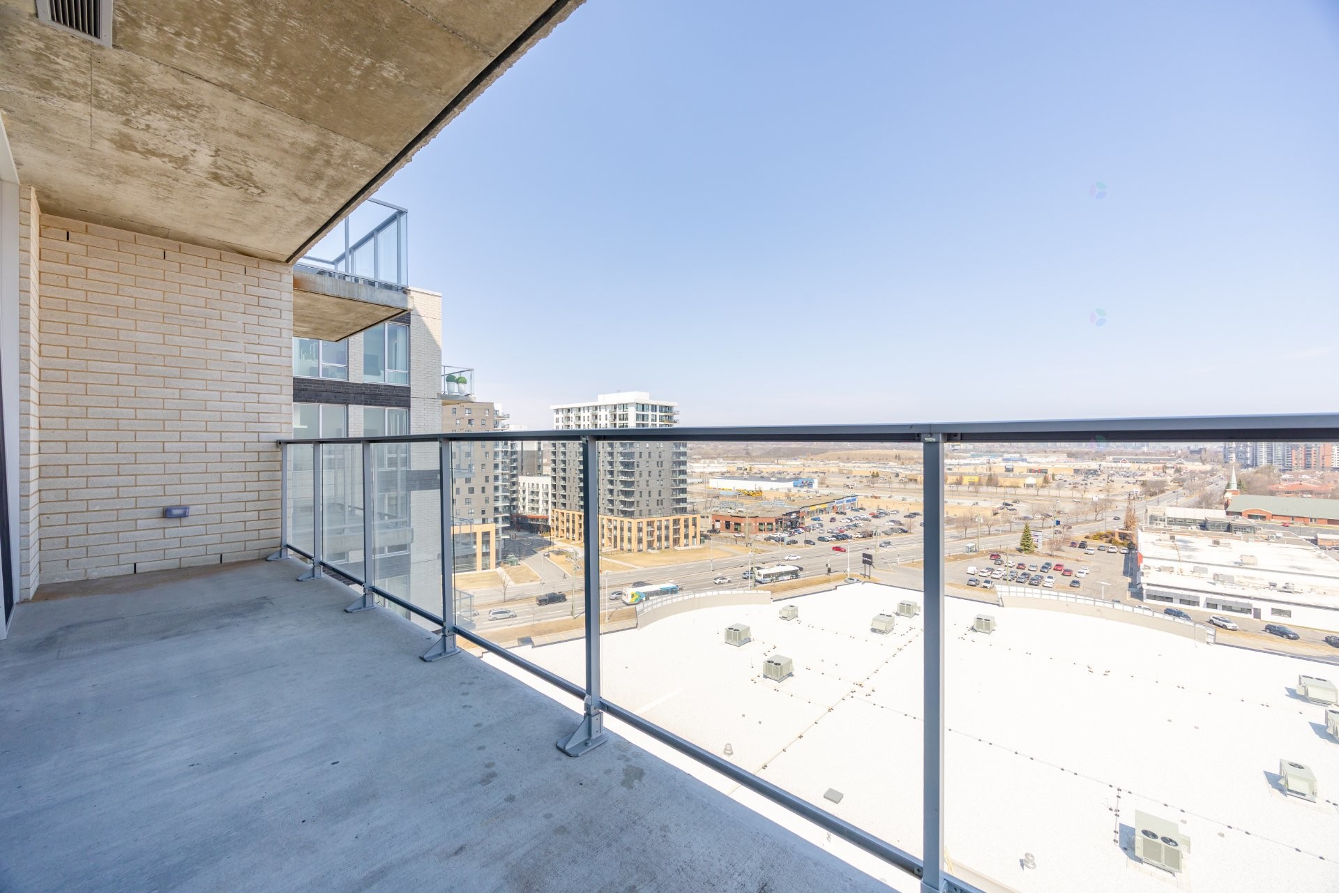 









2151


Rue Léger

, 1110,
Montréal (LaSalle),




QC
H8N0J3

