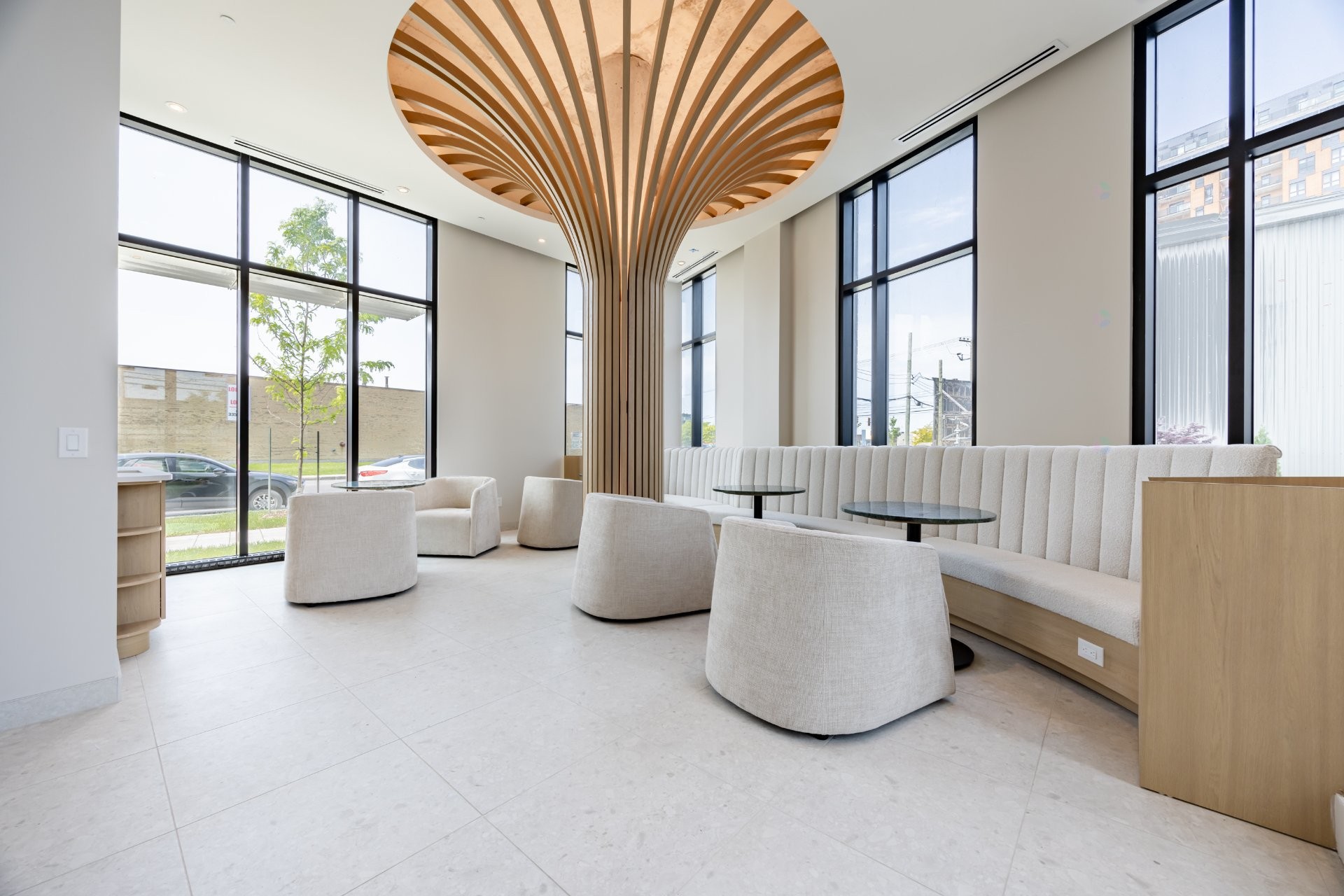 









2151


Rue Léger

, 1110,
Montréal (LaSalle),




QC
H8N0J3

