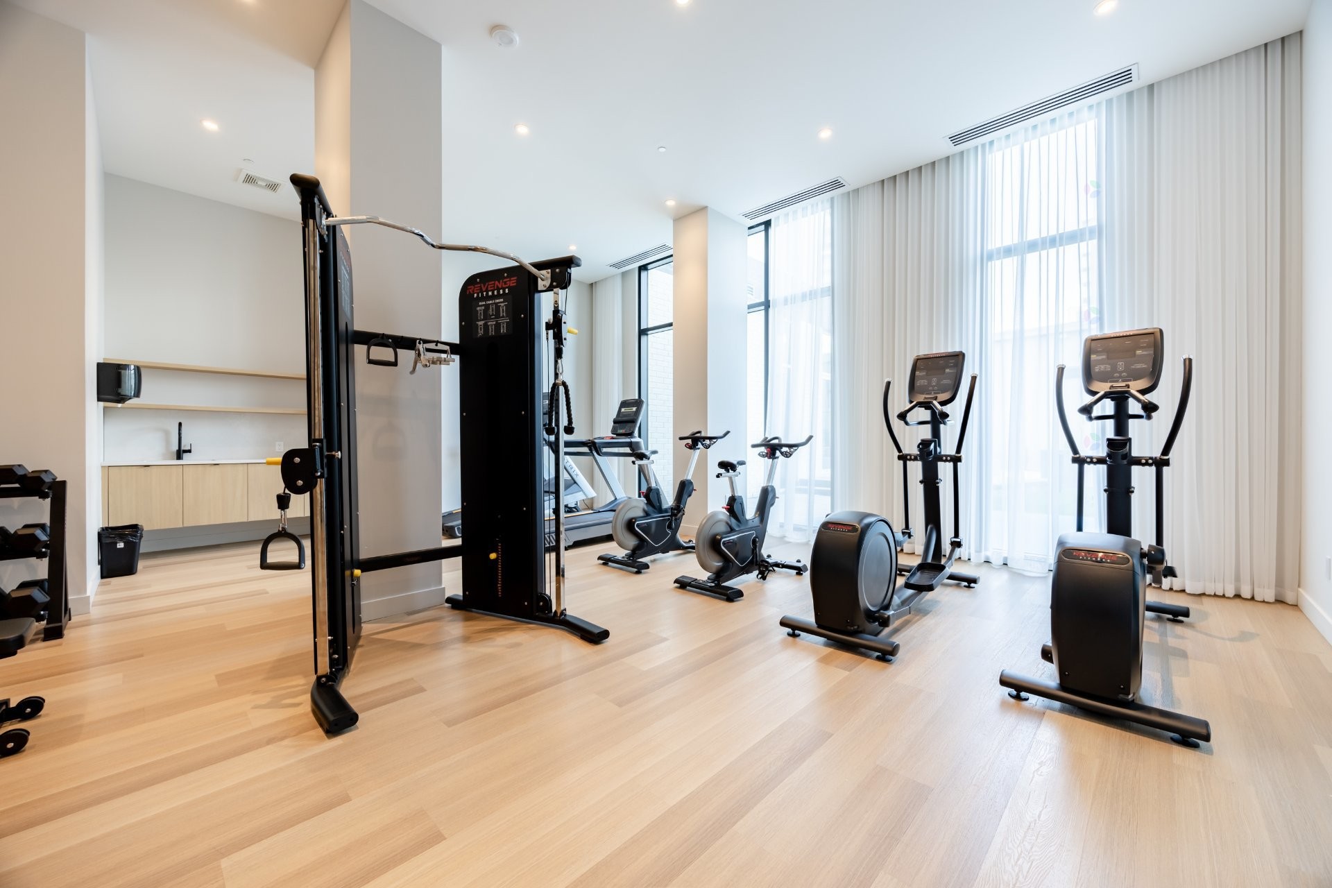 









2151


Rue Léger

, 1110,
Montréal (LaSalle),




QC
H8N0J3

