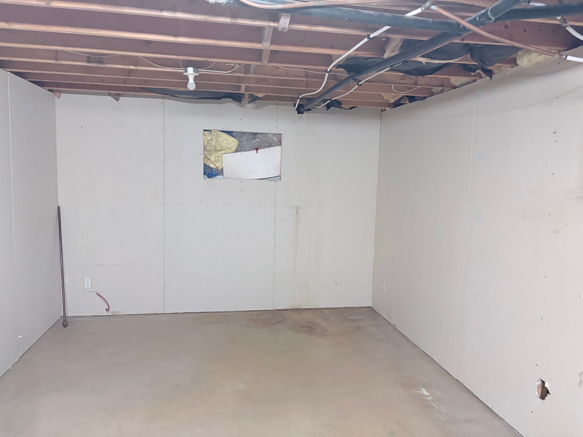 









605


Rue de la Mer

,
Sept-Îles,




QC
G0G2B0

