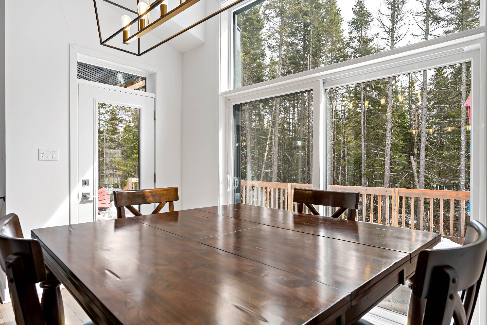 









1713


Ch. du Lac-Amico

,
Sainte-Lucie-des-Laurentides,




QC
J0T2J0

