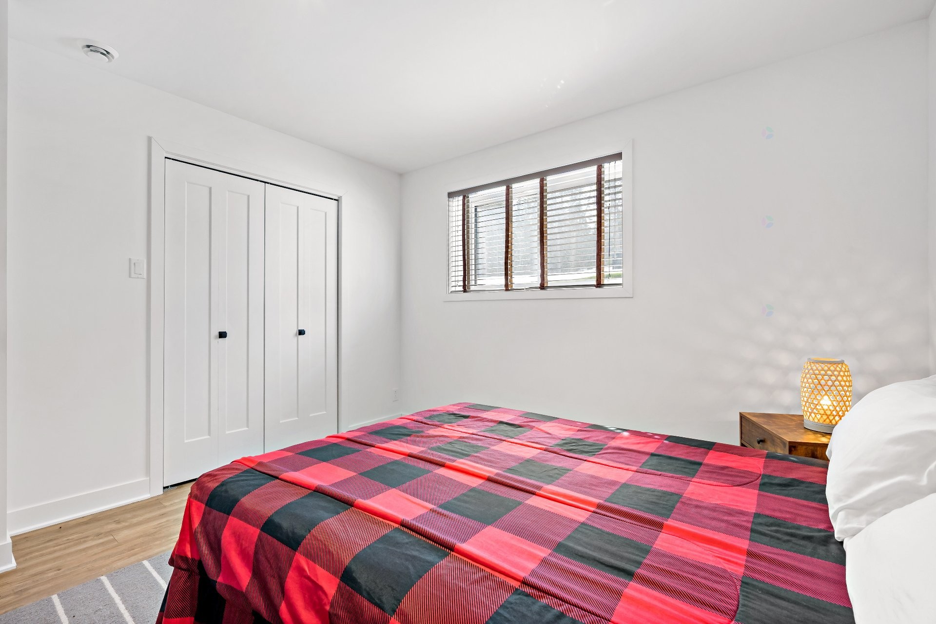 









1713


Ch. du Lac-Amico

,
Sainte-Lucie-des-Laurentides,




QC
J0T2J0

