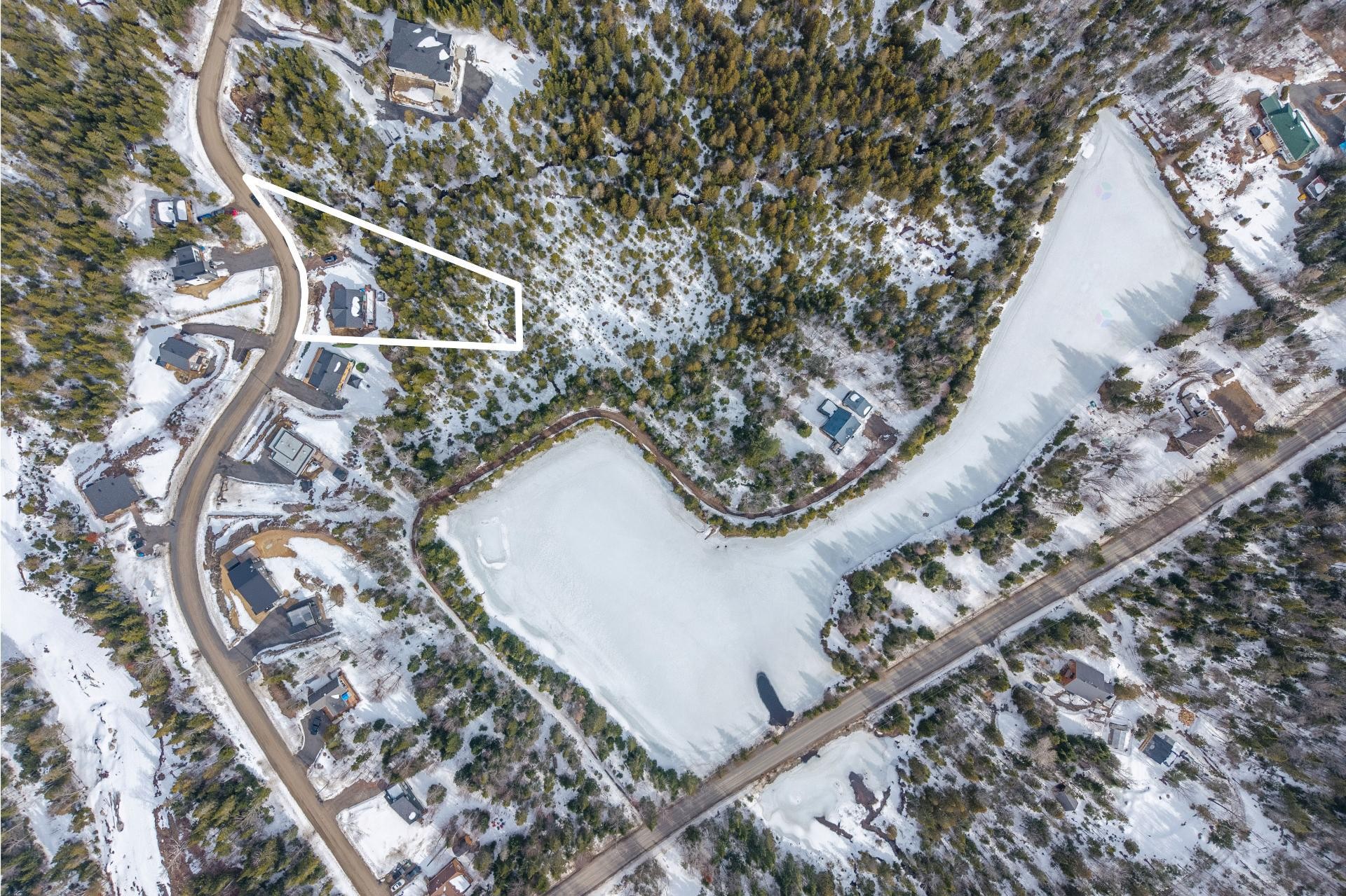 









1713


Ch. du Lac-Amico

,
Sainte-Lucie-des-Laurentides,




QC
J0T2J0

