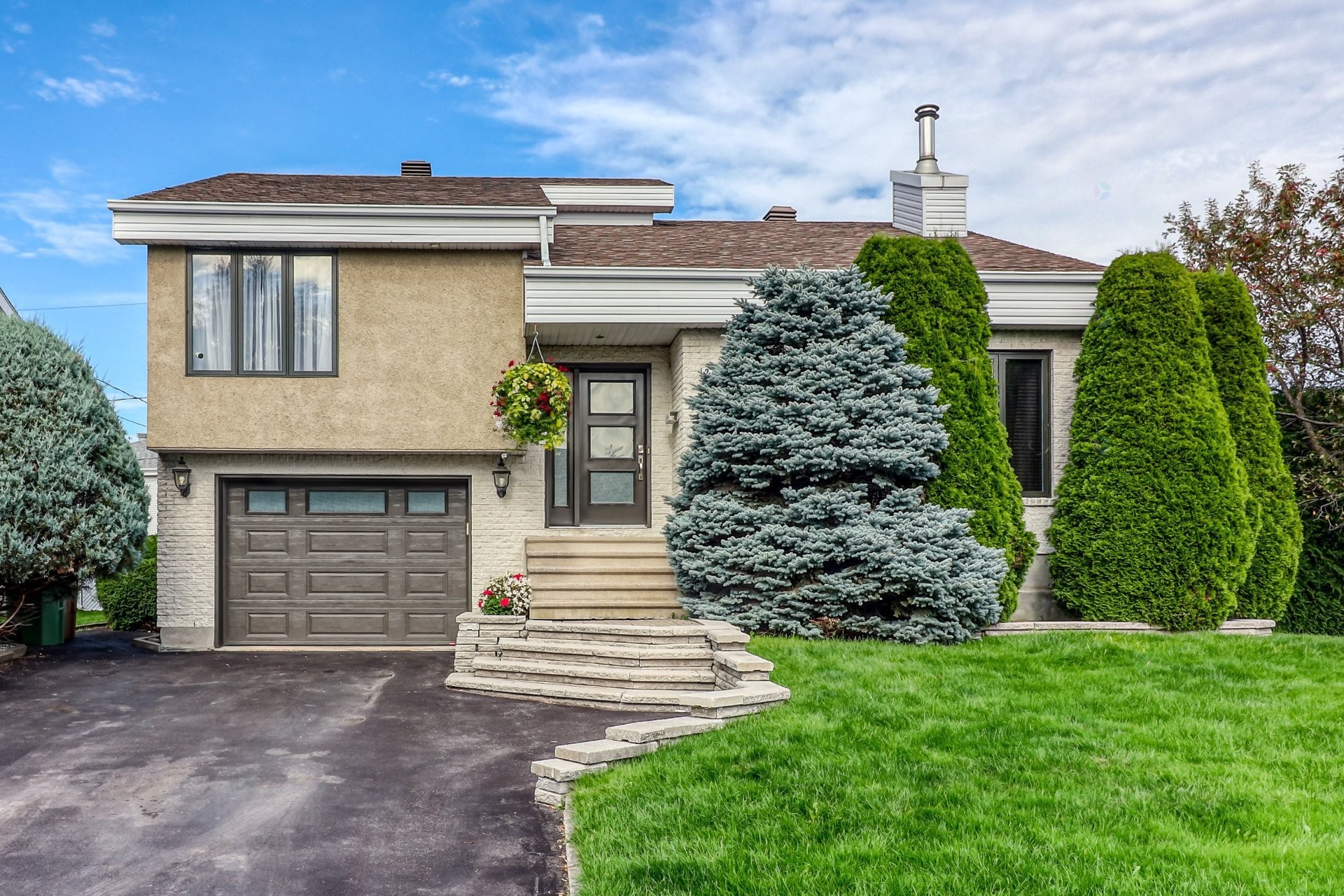 









271


Rue Brodeur

,
Repentigny (Repentigny),




QC
J6A7Z5

