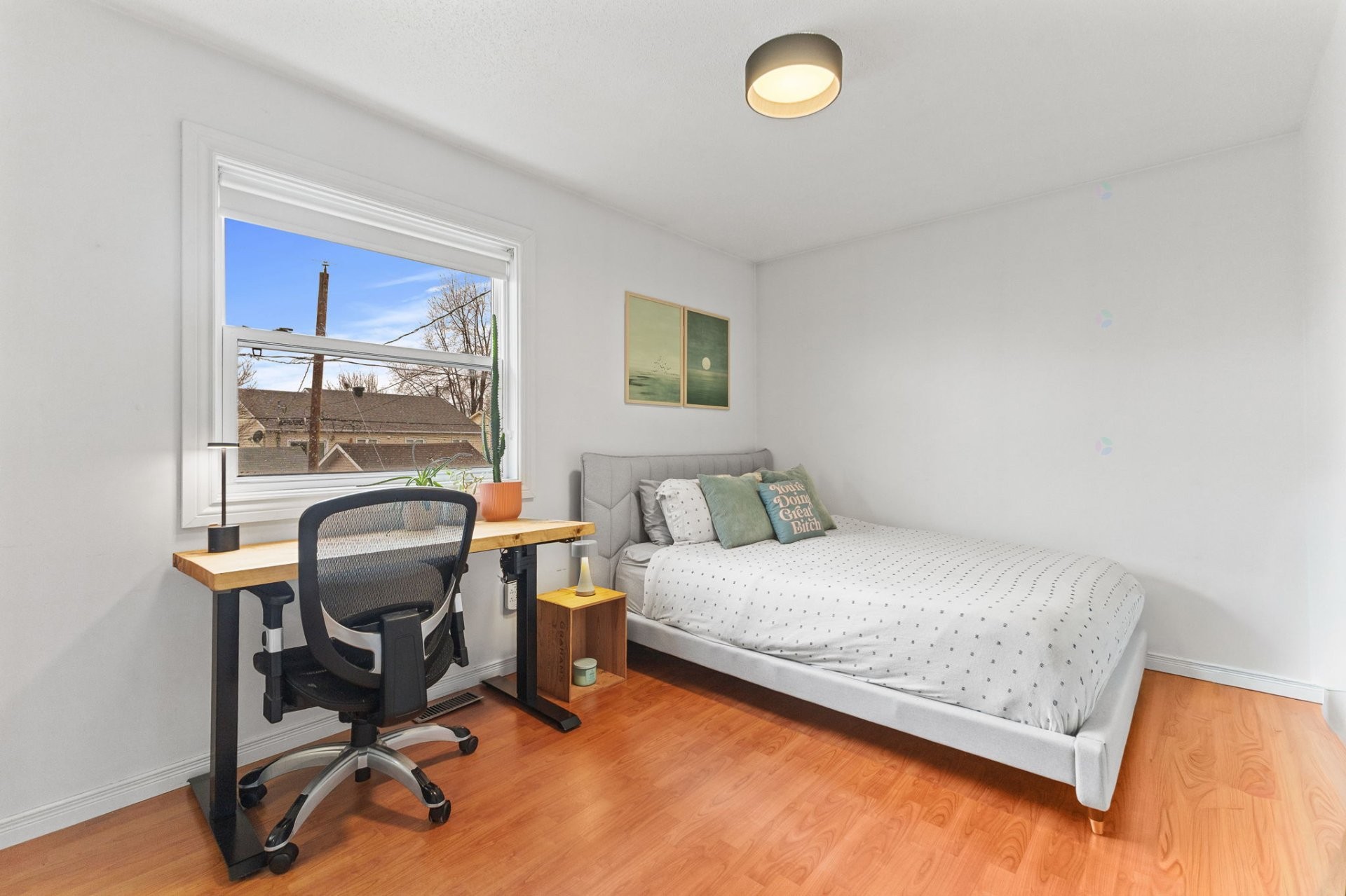 









526


Rue Davidson E.

,
Gatineau (Gatineau),




QC
J8R2V8

