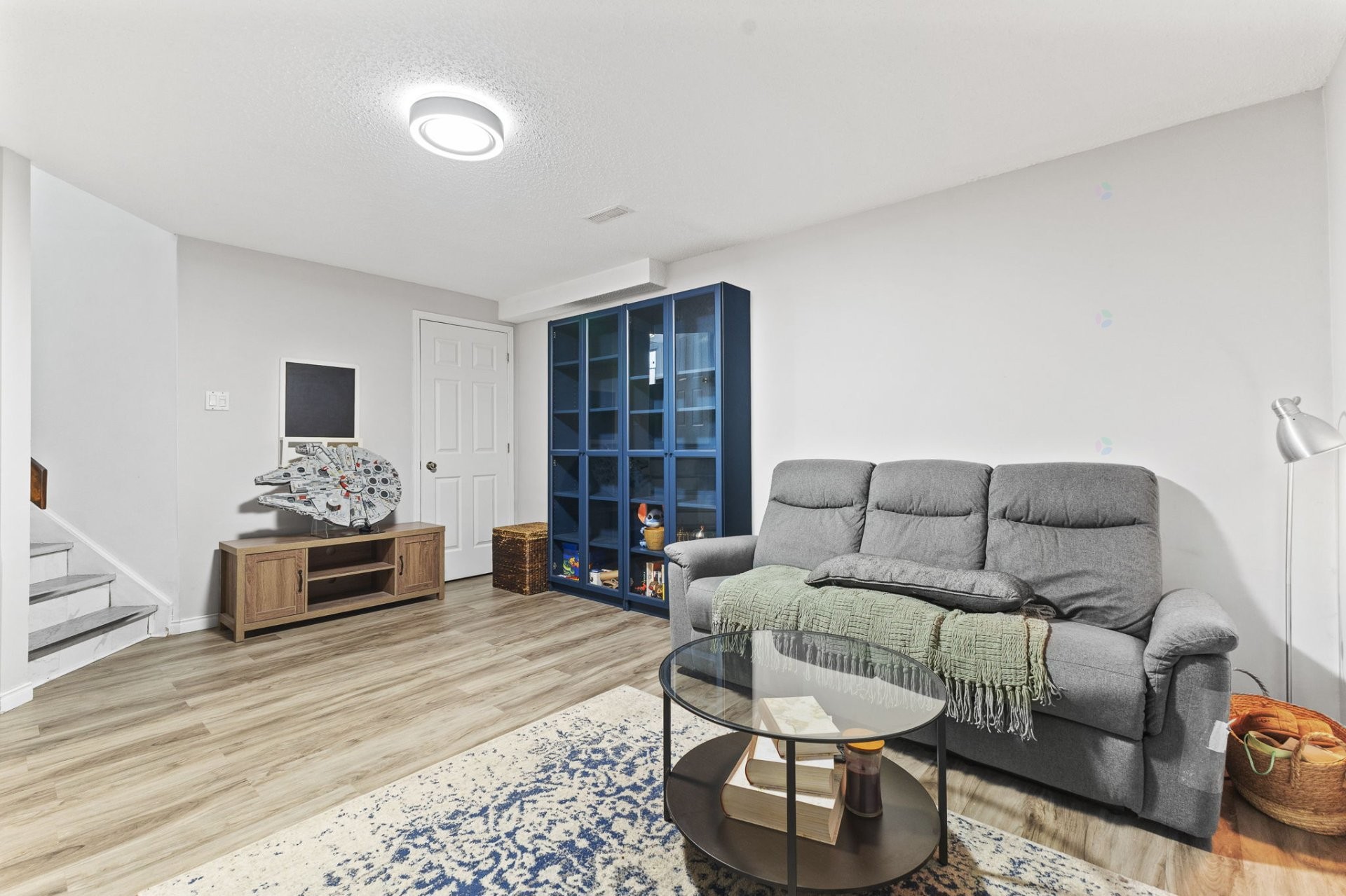 









526


Rue Davidson E.

,
Gatineau (Gatineau),




QC
J8R2V8

