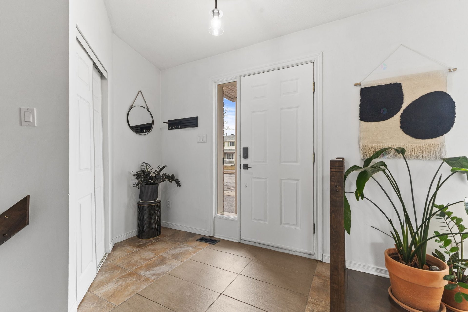 









526


Rue Davidson E.

,
Gatineau (Gatineau),




QC
J8R2V8


