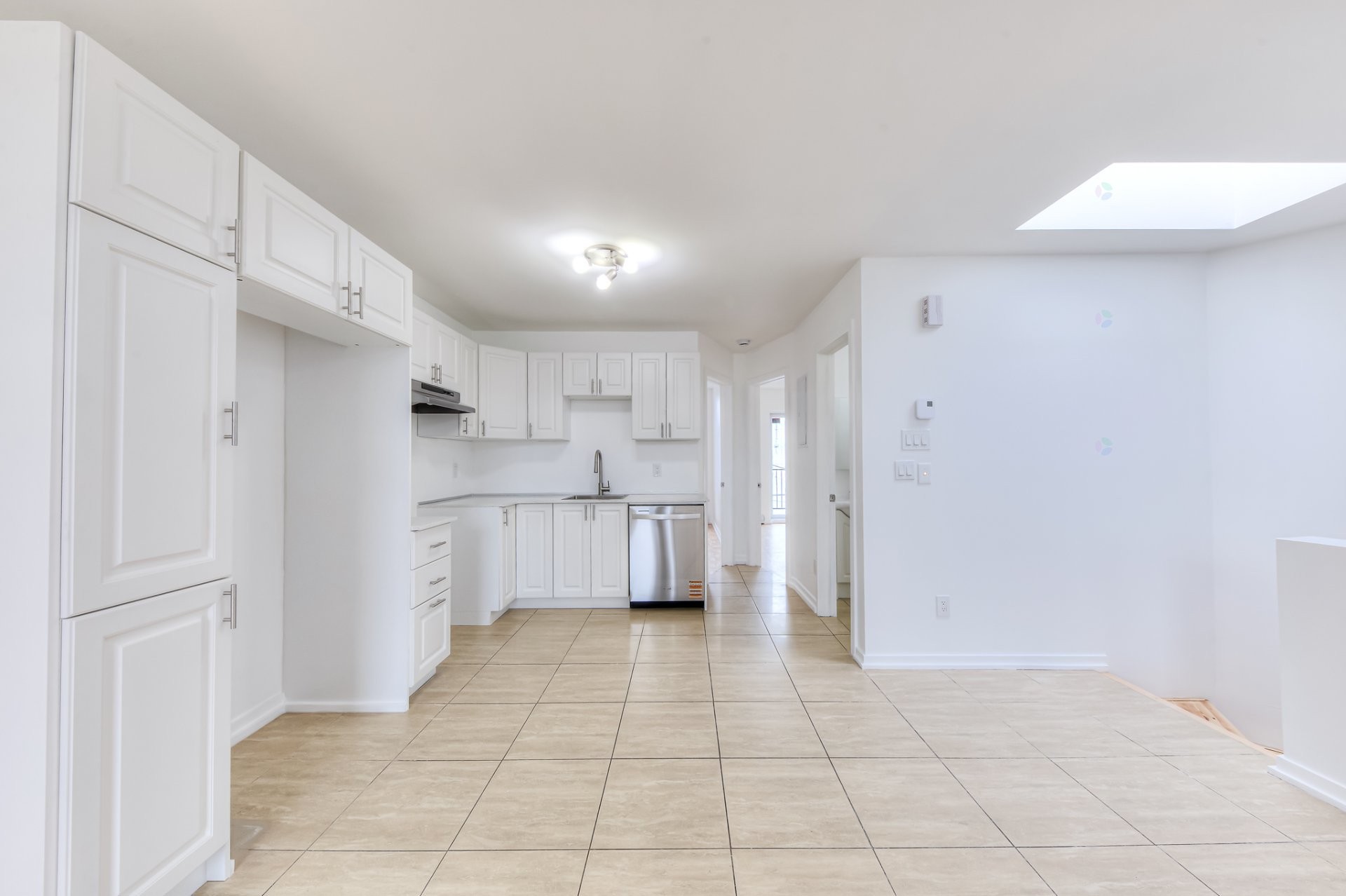 









389


3e Avenue

,
Montréal (Verdun/Île-des-Soeurs),




QC
H4G2X3

