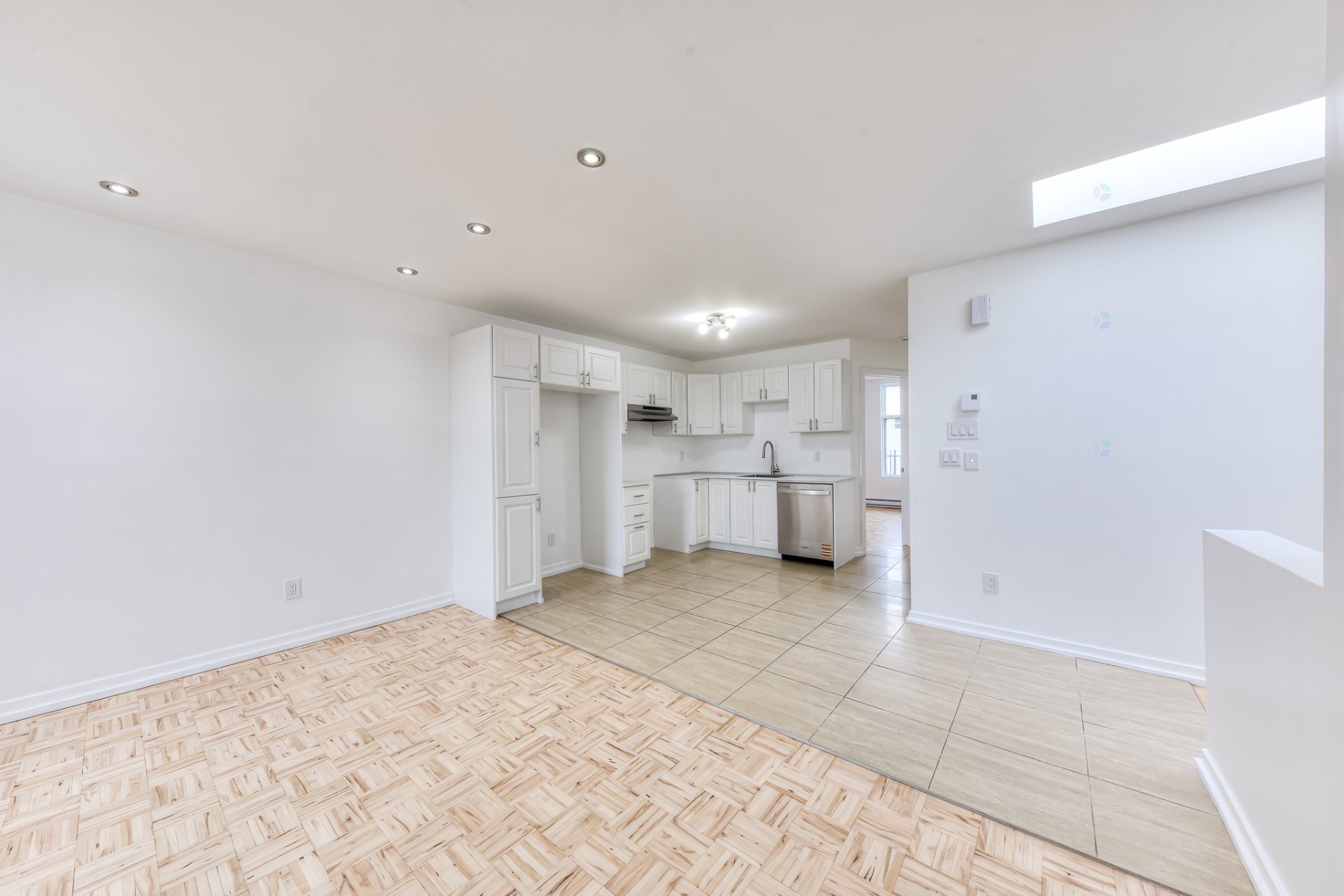 









389


3e Avenue

,
Montréal (Verdun/Île-des-Soeurs),




QC
H4G2X3

