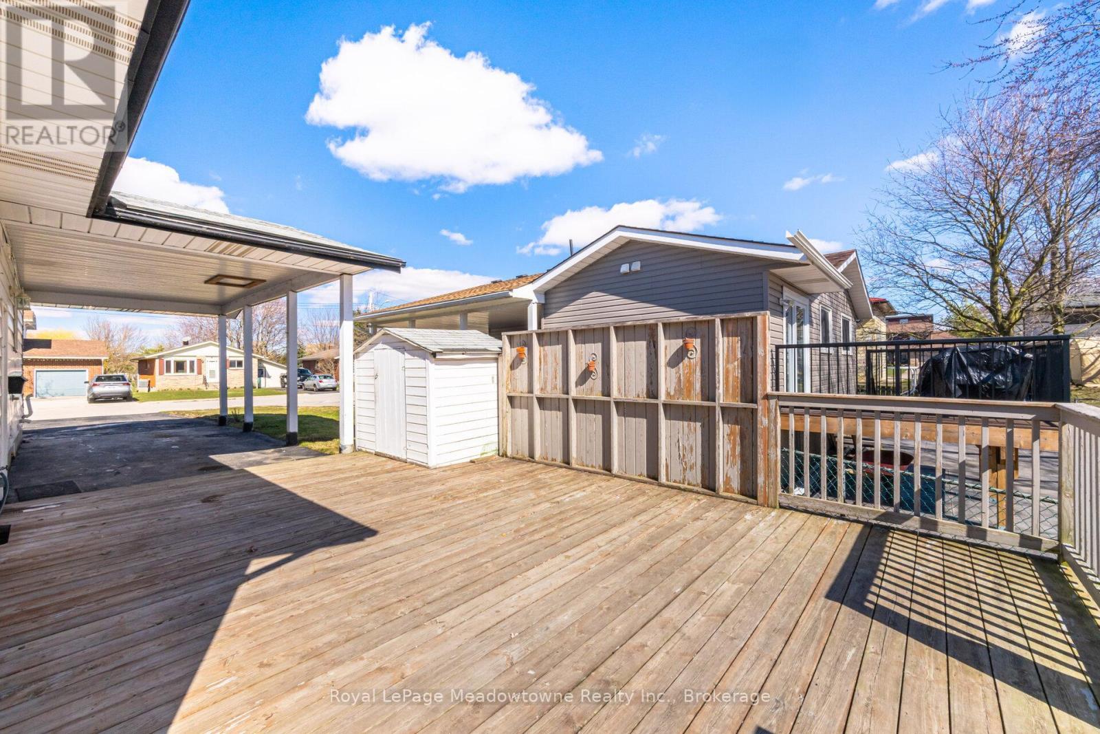 












680 RAGLAN STREET

,
Minto,




Ontario
N0G2P0

