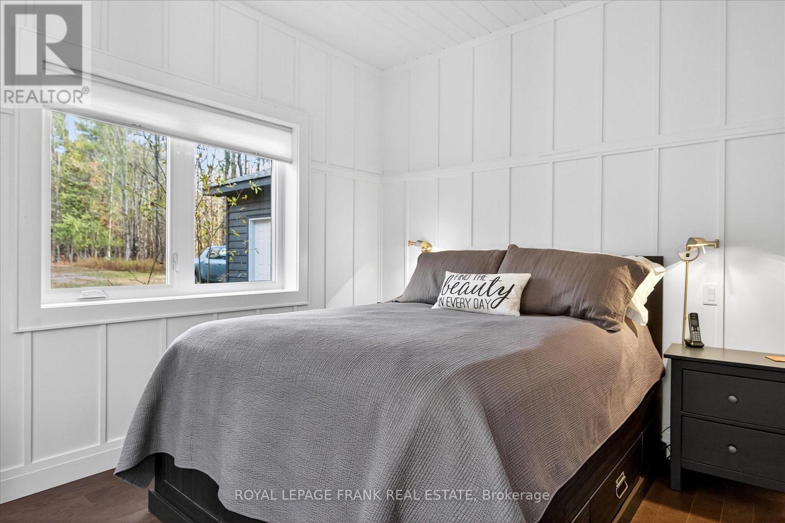 












299 FIRE ROUTE 10A

,
North Kawartha,




Ontario
K0L3G0

