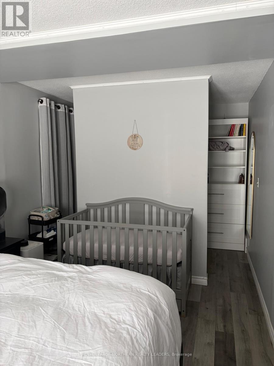 












429 ANN AVENUE

,
Timmins (TM - TNW - Algonquin to Jubilee),




Ontario
P4N4V3

