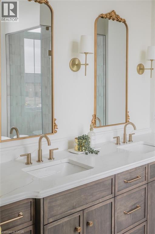 












24 DAVID Street

,
Ingersoll,




Ontario
N5C4E5

