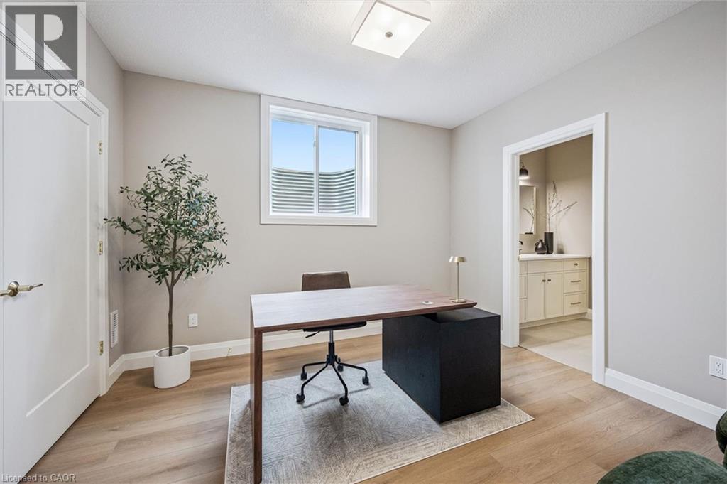 












24 DAVID Street

,
Ingersoll,




Ontario
N5C4E5

