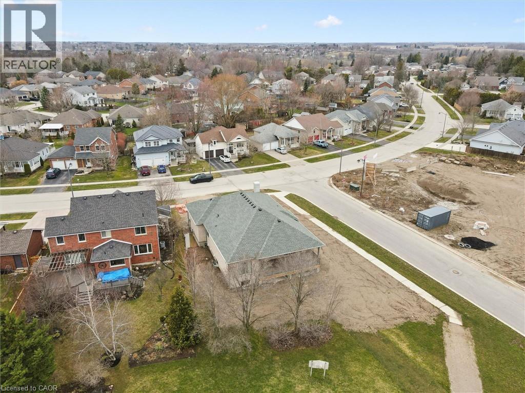 












24 DAVID Street

,
Ingersoll,




Ontario
N5C4E5

