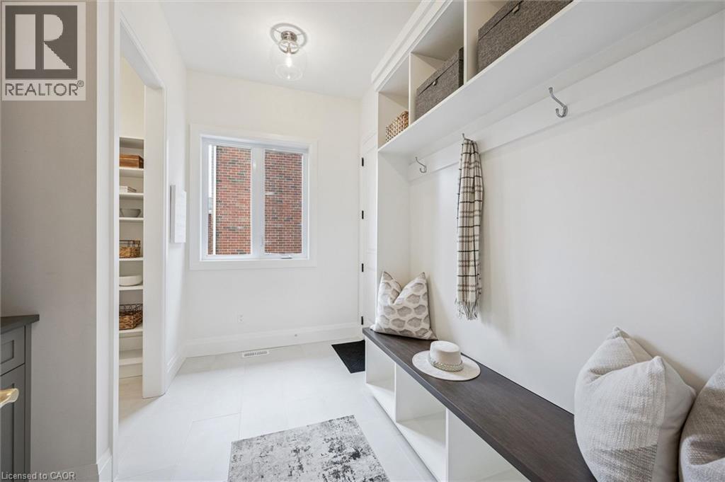 












24 DAVID Street

,
Ingersoll,




Ontario
N5C4E5

