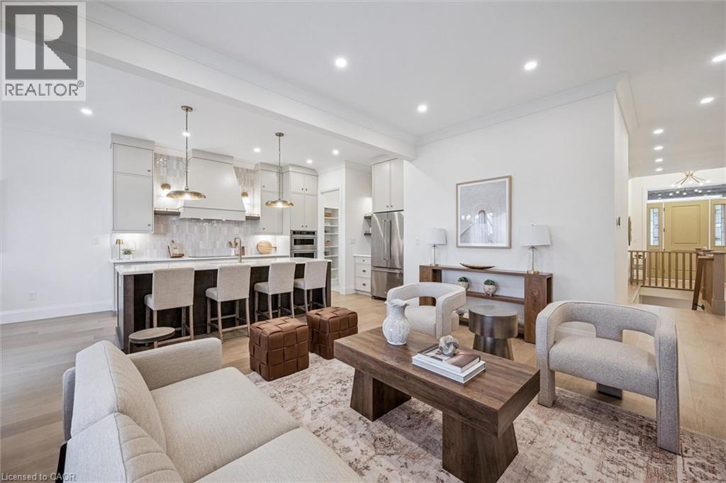 












24 DAVID Street

,
Ingersoll,




Ontario
N5C4E5

