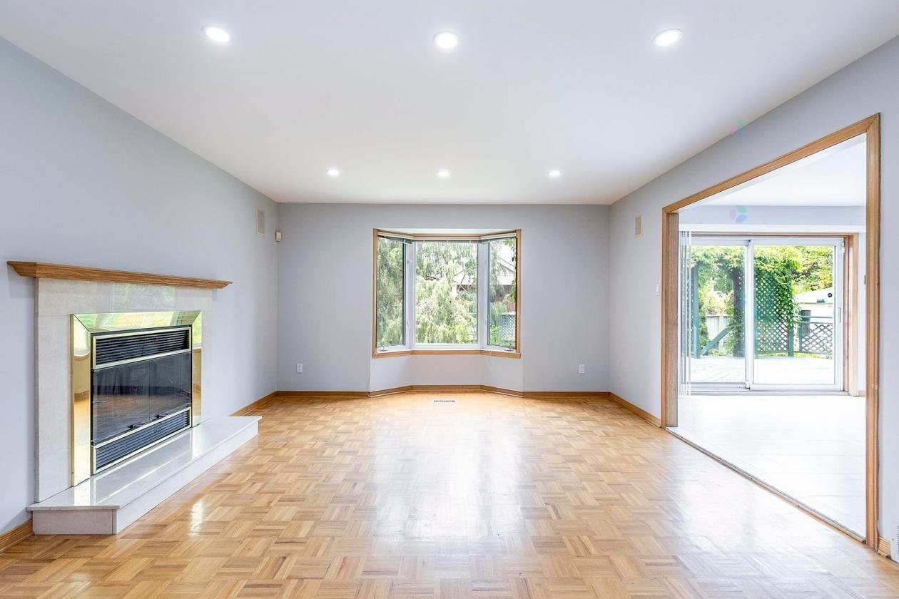 









28


Rue de la Caravelle

,
Kirkland,




QC
H9H4Z5

