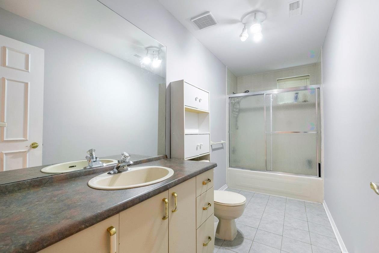 









28


Rue de la Caravelle

,
Kirkland,




QC
H9H4Z5

