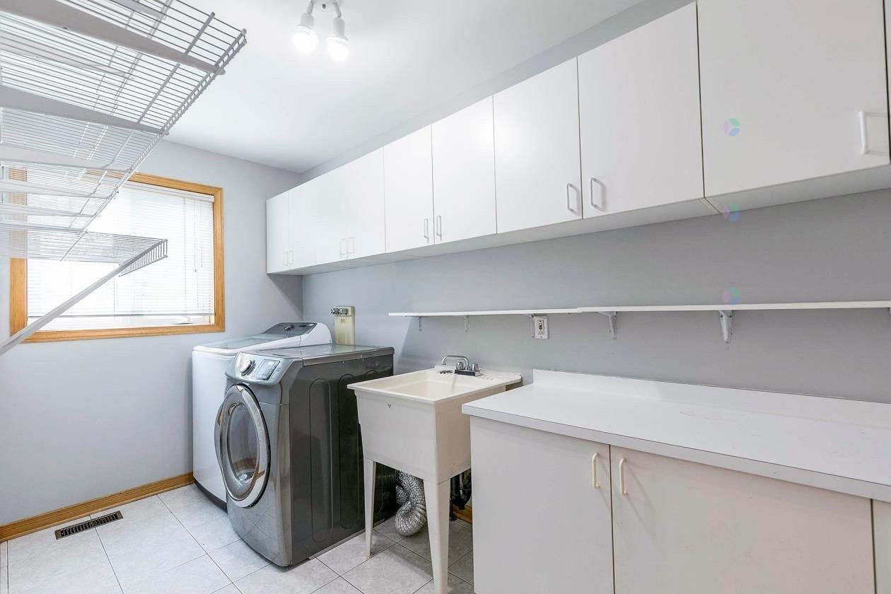 









28


Rue de la Caravelle

,
Kirkland,




QC
H9H4Z5

