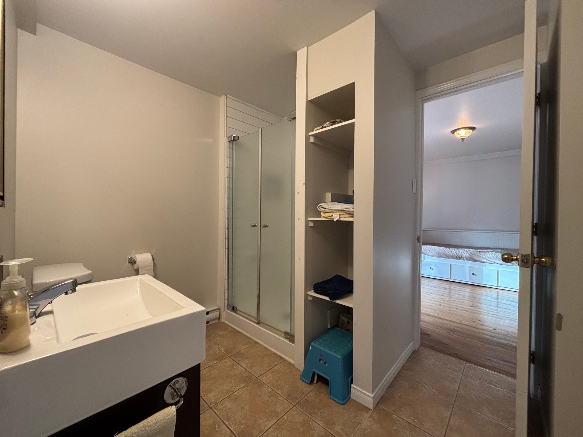 









13


Rue Curley

,
Sutton,




QC
J0E2K0

