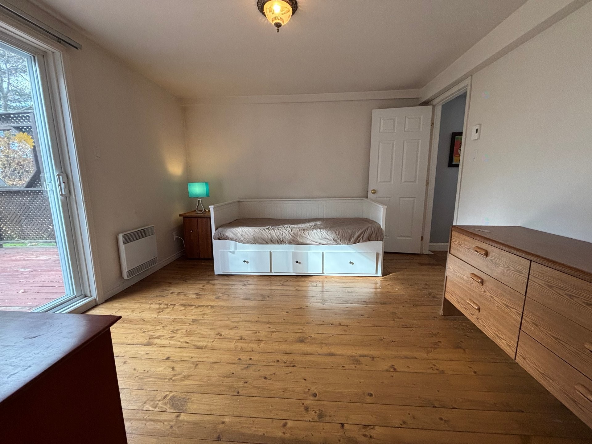 









13


Rue Curley

,
Sutton,




QC
J0E2K0

