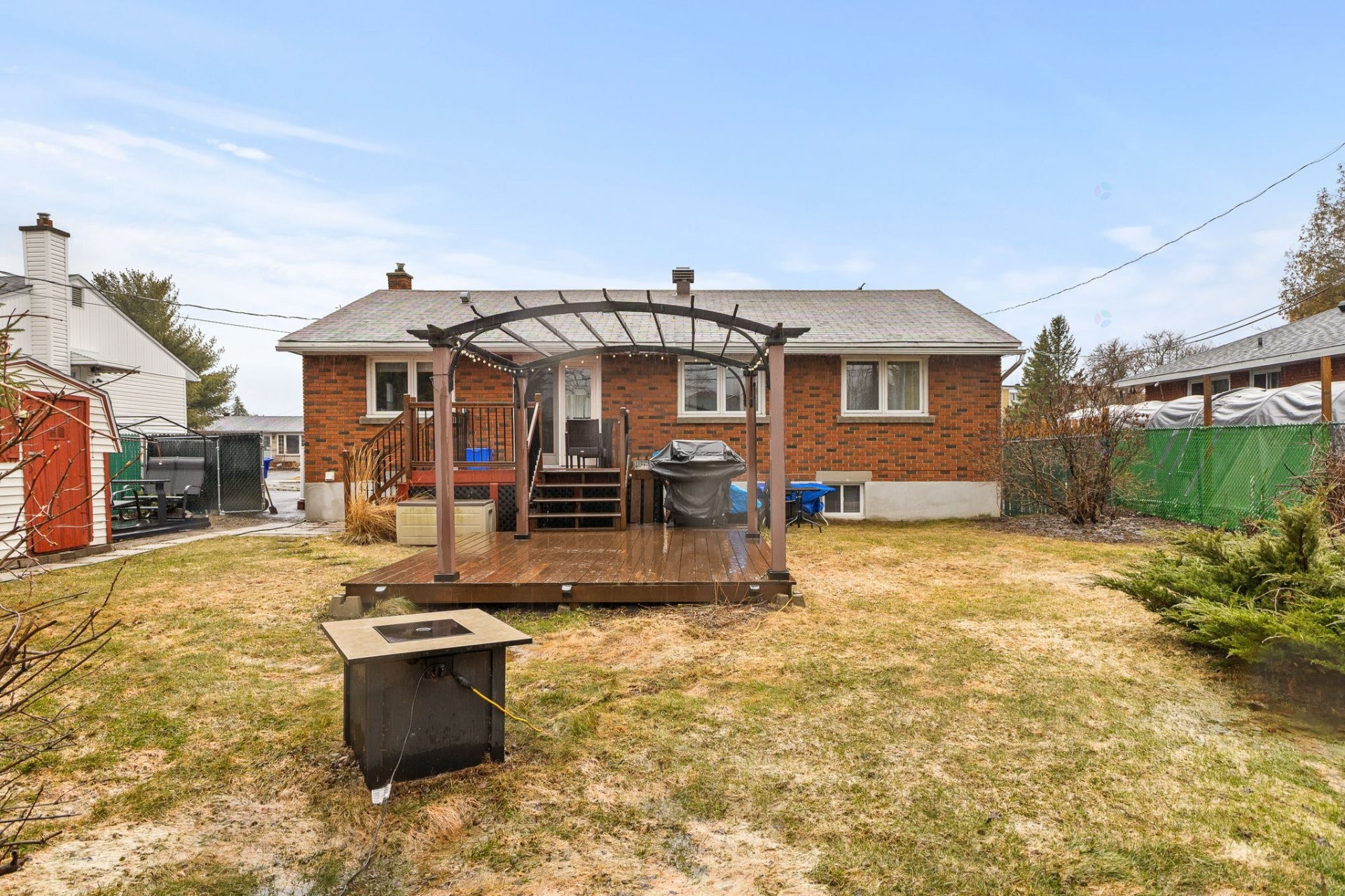 









399


Rue de Pointe-Gatineau

,
Gatineau (Gatineau),




QC
J8T2B9

