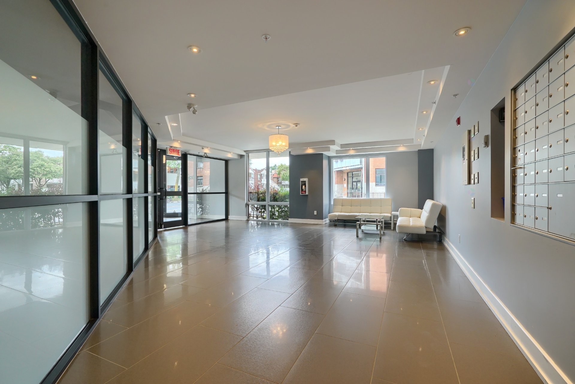 









375


Boul. Décarie

, 313,
Montréal (Saint-Laurent),




QC
H4L0B4

