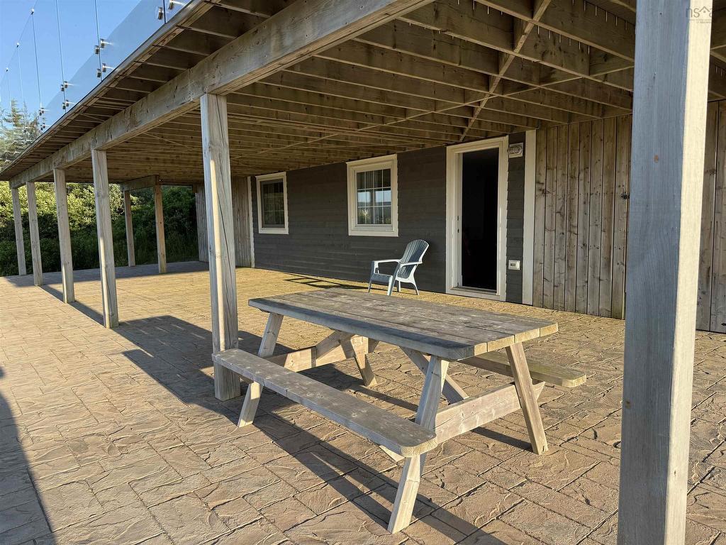 












161 Harbour Heights Road

,
Broad Cove Banks,




NS
B0E 1N0

