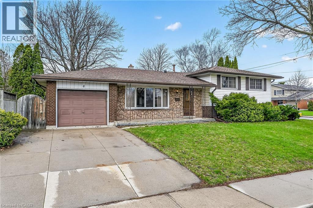 












4 SAN MARCO Street

,
Hamilton,




Ontario
L9C5M7

