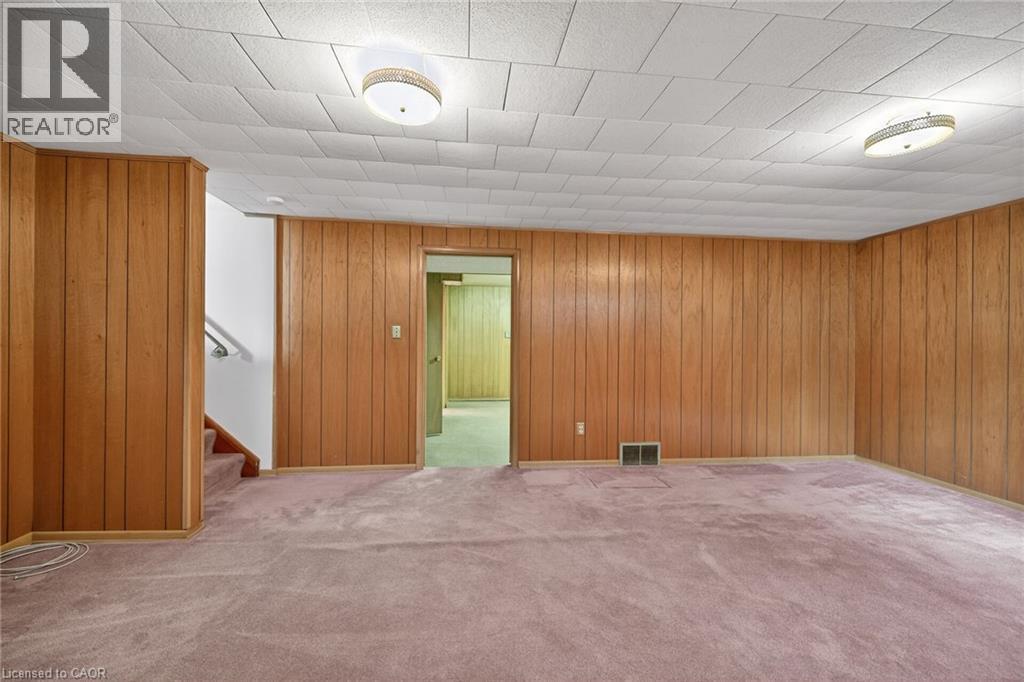 












4 SAN MARCO Street

,
Hamilton,




Ontario
L9C5M7

