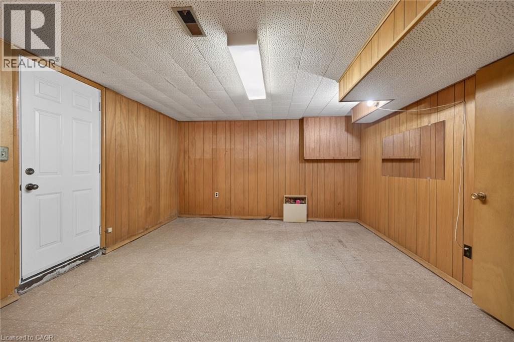 












4 SAN MARCO Street

,
Hamilton,




Ontario
L9C5M7

