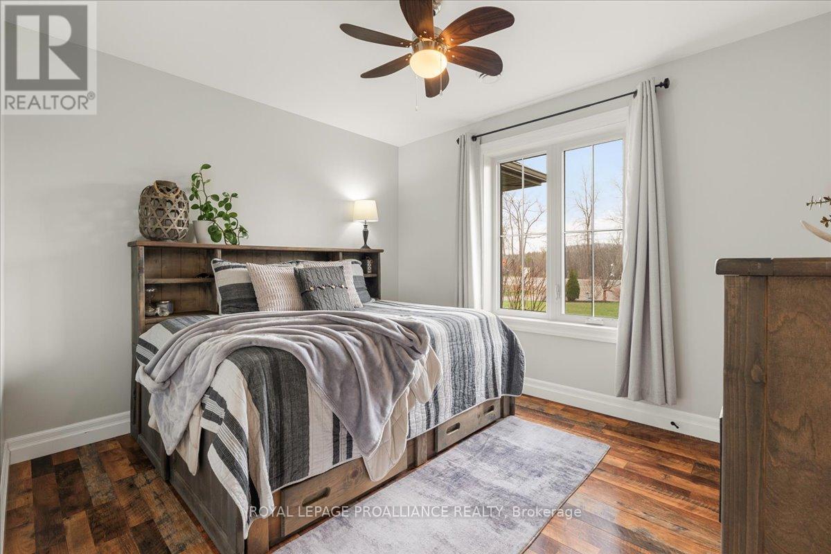 












264 GLEN MILLER ROAD

,
Quinte West (Sidney Ward),




Ontario
K8V5P8

