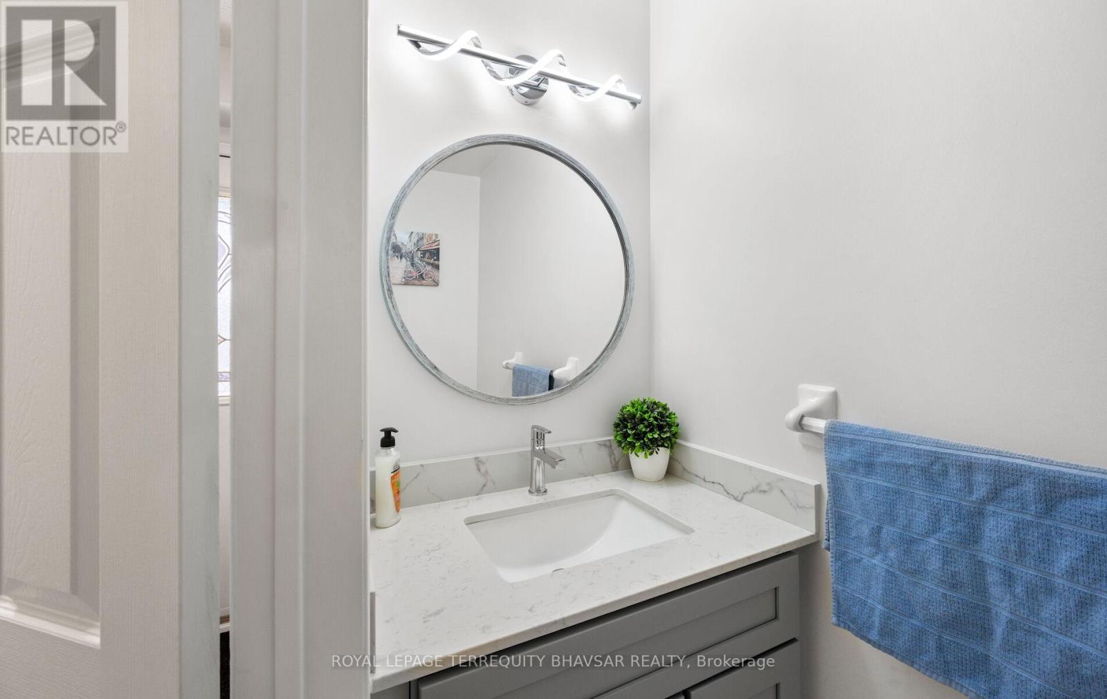 












48 - 6830 MEADOWVALE TOWN CENTRE CIRCLE

,
Mississauga,




Ontario
L5N7T5

