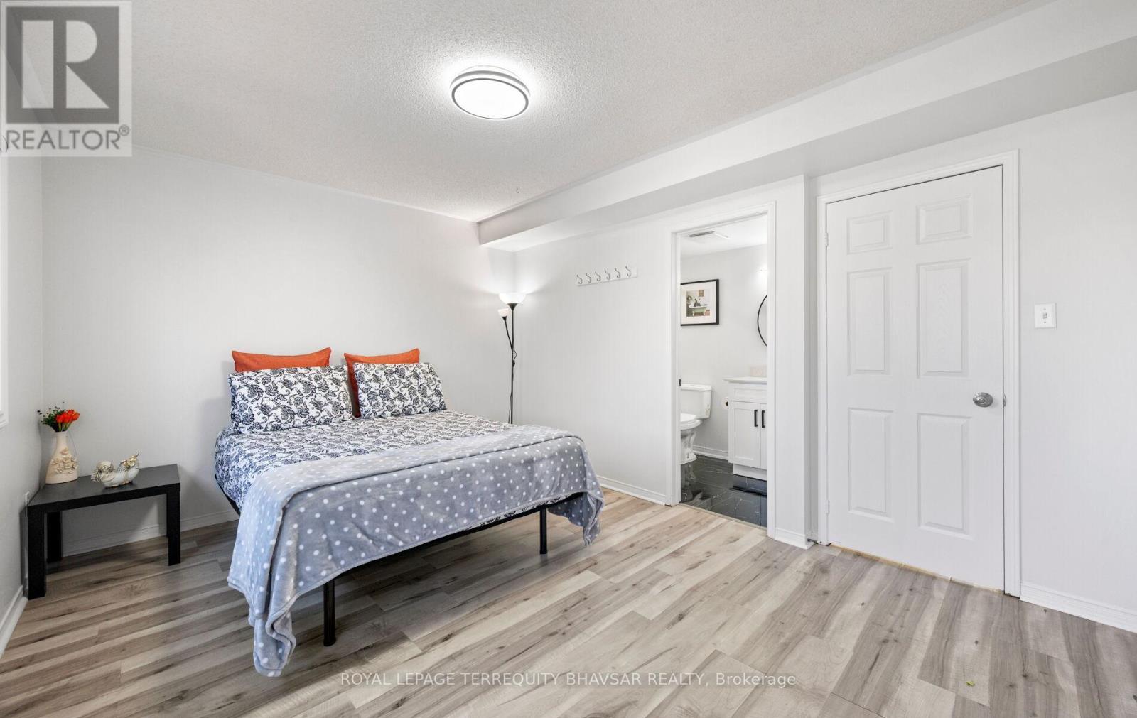 












48 - 6830 MEADOWVALE TOWN CENTRE CIRCLE

,
Mississauga,




Ontario
L5N7T5

