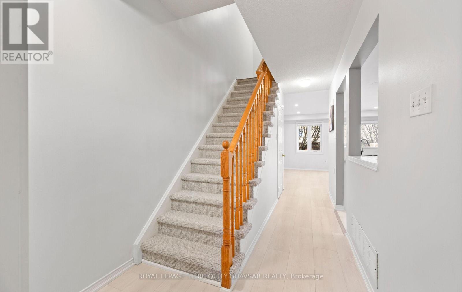 












48 - 6830 MEADOWVALE TOWN CENTRE CIRCLE

,
Mississauga,




Ontario
L5N7T5

