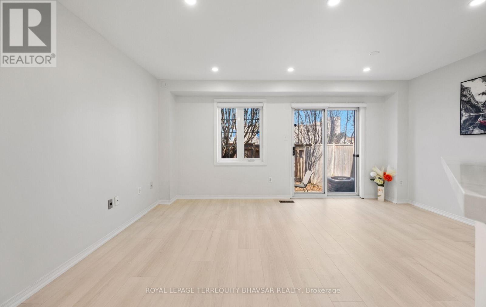 












48 - 6830 MEADOWVALE TOWN CENTRE CIRCLE

,
Mississauga,




Ontario
L5N7T5

