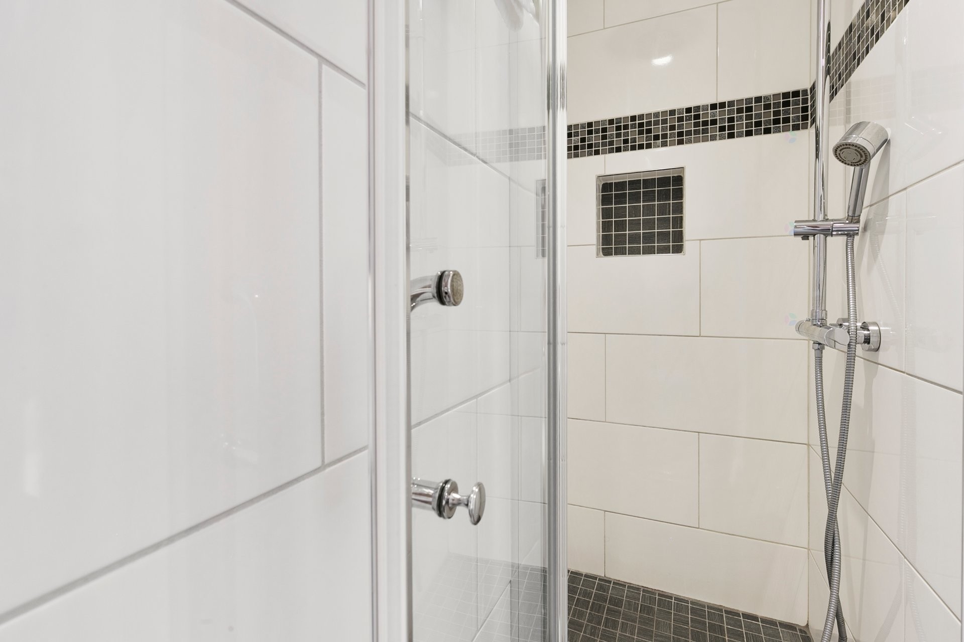 









210

 - 224


Av. St-Jean-Baptiste

,
Québec (Les Rivières),




QC
G1R2X1

